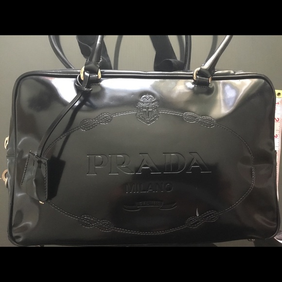 Authentic Pre-Owned Prada handbag - Picture 1 of 7